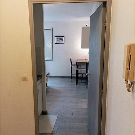 Apartment Near Center 蒙彼利埃 外观 照片